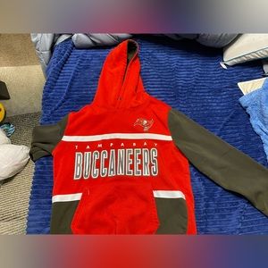 Buccaneers sweatshirt